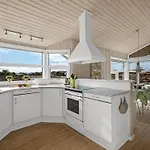 Ferdine - 1-5km From The Sea By Interhome *