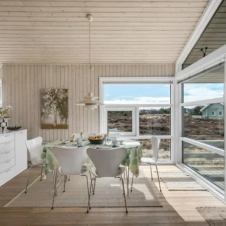 Prázdninový dům Ferdine - 1-5km From The Sea By Interhome