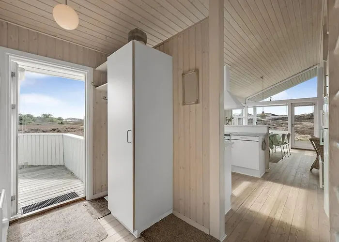 Ferdine - 1-5km From The Sea By Interhome